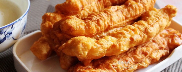使油条蓬松饱满(怎样使油条即酥脆又蓬松)