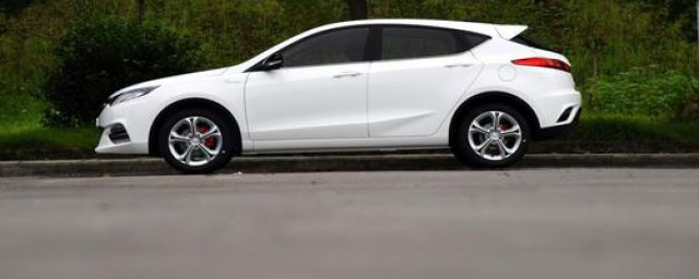 加装前雾灯不影响年检(车子加装雾灯可以通过年检吗)