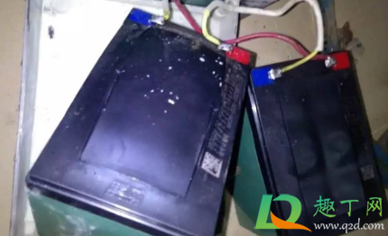 手机鼓起来会不会爆炸(手机鼓包了会不会爆炸)