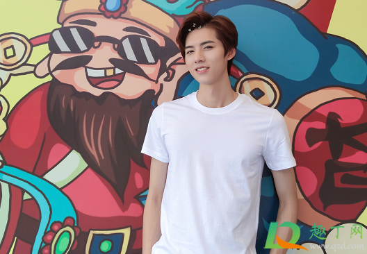 我凭本事单身有吻戏吗(我凭本事单身亲吻戏) 我凭本事单身有吻戏吗(我凭本事单身亲吻戏)