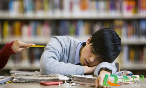 为什么早上犯困晚上睡不着(为什么总是早上犯困晚上睡不着) 为什么早上犯困晚上睡不着(为什么总是早上犯困晚上睡不着)