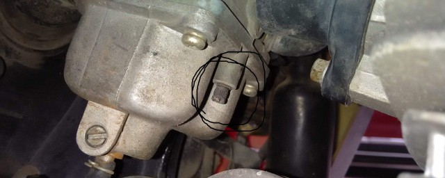 化油器的保养(化油器功用)