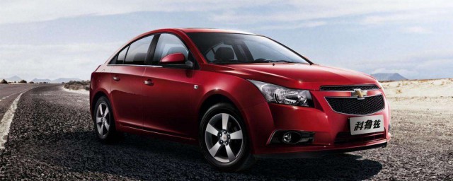 如何区分“科沃兹”和经典“科鲁兹”(科鲁兹和科沃兹的差别哪个性价比高)