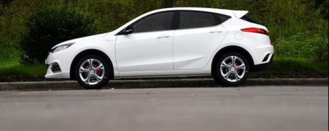 离合器半联动踩的方法(离合可以直接踩到半联动吗)