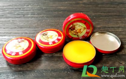 清凉油涂哪里提神醒脑(清凉油涂抹在哪里最能提神醒脑)