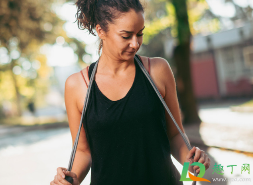 每天跳1000个绳真会瘦吗(每天坚持跳1000个绳能瘦吗?) 每天跳1000个绳真会瘦吗(每天坚持跳1000个绳能瘦吗?)