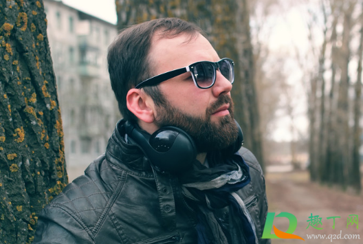 头戴式耳机跑步怎么样(跑步头戴式耳机什么牌子好) 头戴式耳机跑步怎么样(跑步头戴式耳机什么牌子好)