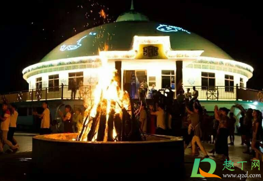 木兰草原篝火晚会是不是天天都有(木兰草原篝火晚会不露营是不是不能看)