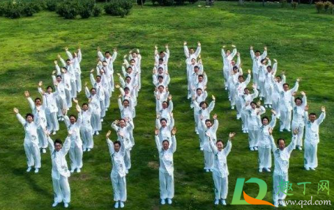 八段锦可以晚上做吗(八段锦可以在晚上做吗?)