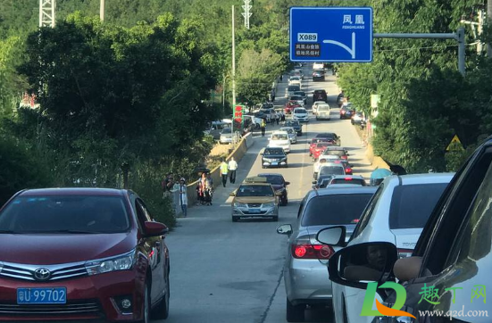 2020年国庆提前一天走人多不多(2020国庆旅游人多吗)