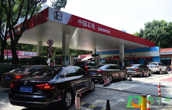 2020年国庆提前一天走会堵车吗(2020除夕当天高速堵车吗)