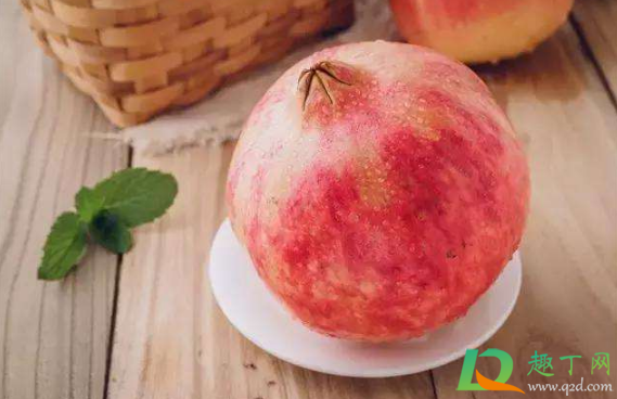 石榴什么颜色的最好吃(石榴什么样子的最好吃)