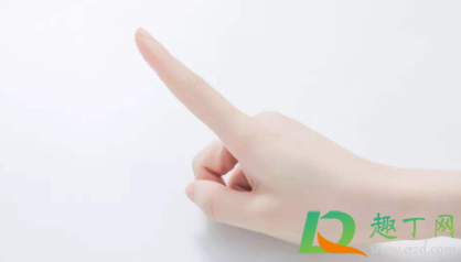 手指尖酥酥发麻是怎么回事(手指酥酥什么原因)