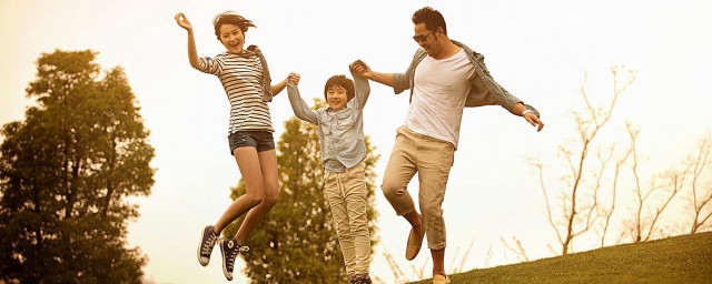 有什么教育小孩的名言(教育小孩的名人名言)