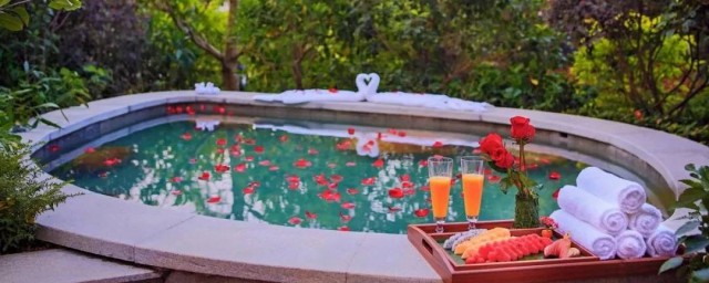 泡温泉有什么作用(泡温泉有啥作用)