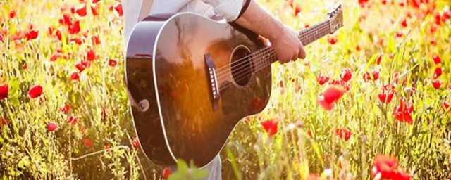 吉他e7和弦的指法(吉他谱e7怎么按)