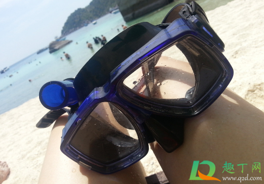 好的泳镜不起雾吗(什么游泳镜不起雾)