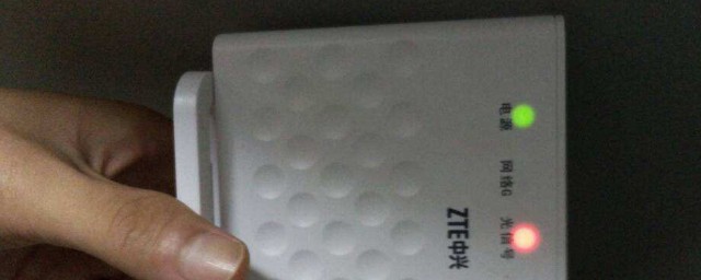 光信号闪红灯的原因及解决方法(光信号闪红灯什么问题)