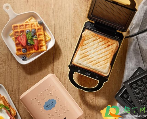 三明治机煎鸡蛋多长时间(三明治机煎鸡蛋几分钟) 三明治机煎鸡蛋多长时间(三明治机煎鸡蛋几分钟)