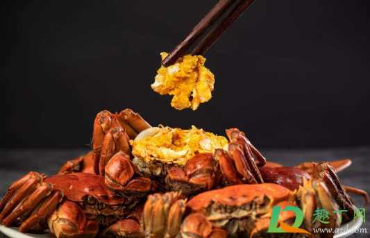 蒸螃蟹紫苏包放哪里(蒸螃蟹紫苏叶包放哪里)