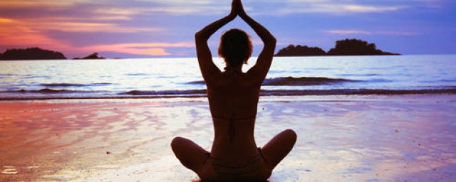 练瑜伽的好处(练瑜伽的好处能减肥吗)