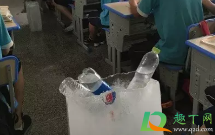 室内放冰块能降温吗(冰块能让室内降温吗) 室内放冰块能降温吗(冰块能让室内降温吗)