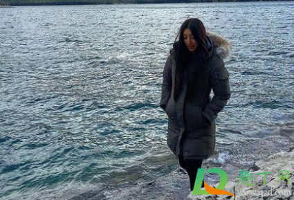 充绒量200g的羽绒服暖和吗(充绒量100克的羽绒服保暖吗)