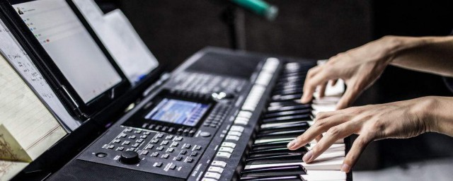 电子琴和弦指的是什么(电子琴上的弦乐是什么意思)