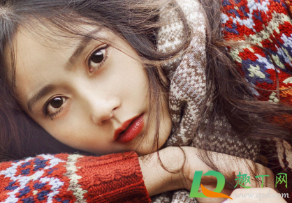 年轻人眼白发黄是怎么回事(青年眼白发黄是怎么回事) 年轻人眼白发黄是怎么回事(青年眼白发黄是怎么回事)