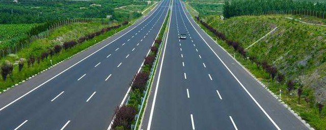 未满一年上高速不会被扣分(未满一年可以上高速,扣多少分)