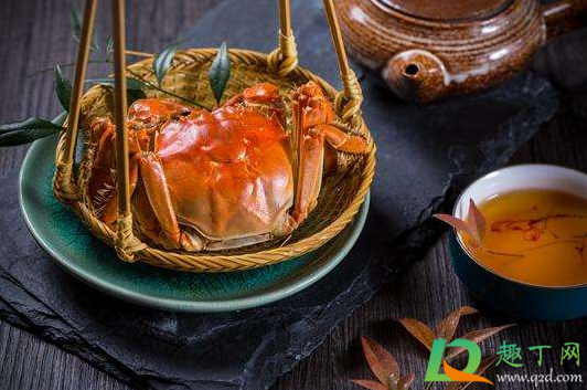 蒸螃蟹放料酒还是黄酒(蒸螃蟹用黄酒还是料酒)