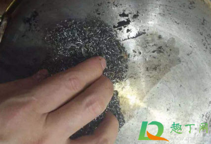 铝锅烧黑了用什么方法洗净(铝锅水烧干了锅黑了怎么洗) 铝锅烧黑了用什么方法洗净(铝锅水烧干了锅黑了怎么洗)