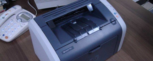 hp1010安装到电脑的步骤(安装hp1010打印机的方法和步)