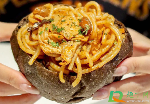 奈雪一碗螺狮粉软欧包多少钱在哪买