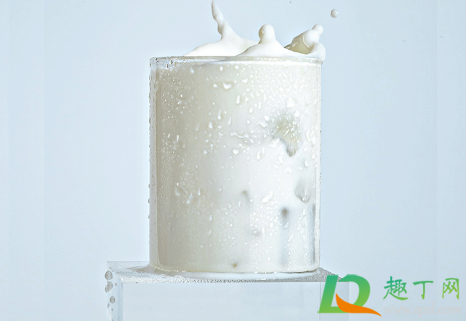 现挤羊奶放冰箱能保存多久(刚挤出来的羊奶放冰箱冷藏可以放多久)