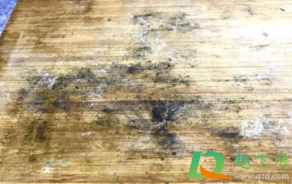 砧板发霉变黑怎样去除(砧板发黑怎么处理方法)