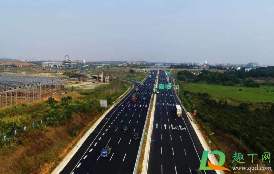 2020年国庆节回老家过节的人会多吗(春节能回老家过年吗)