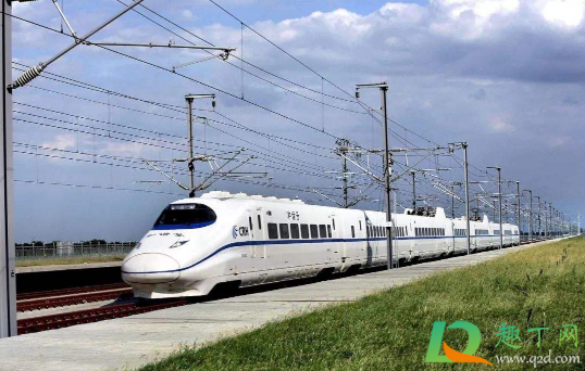 乌鲁木齐坐火车需要健康证明吗(乌鲁木齐乘坐飞机需要健康证明吗)