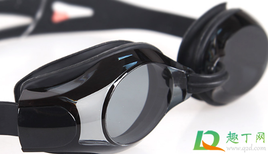 泳镜太紧勒出印子咋办(泳镜带完为什么勒痕这么深) 泳镜太紧勒出印子咋办(泳镜带完为什么勒痕这么深)