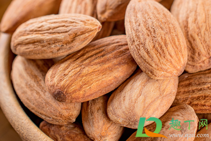 苦杏仁和甜杏仁哪个不易中毒(苦杏仁和甜杏仁哪个有毒) 苦杏仁和甜杏仁哪个不易中毒(苦杏仁和甜杏仁哪个有毒)