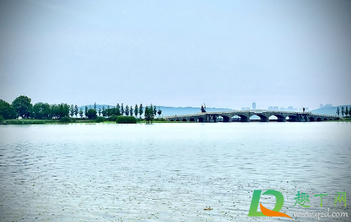 2020国庆去武汉玩穿什么衣服(武汉元旦穿什么衣服) 2020国庆去武汉玩穿什么衣服(武汉元旦穿什么衣服)