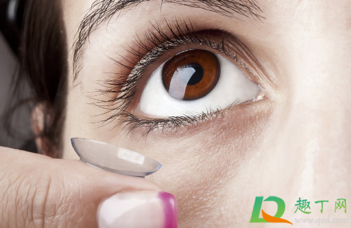 戴美瞳眼睛酸正常不(戴美瞳眼睛酸酸的怎么回事)