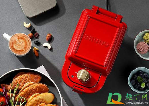 三明治机放鸡蛋生的还是熟的(三明治机可以直接放鸡蛋吗) 三明治机放鸡蛋生的还是熟的(三明治机可以直接放鸡蛋吗)