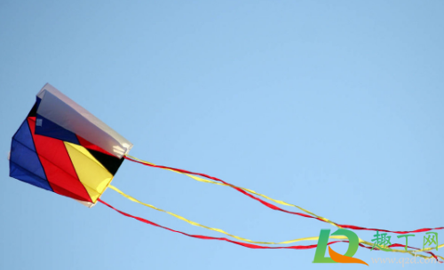 风筝是不是一定有风才起的来(风筝有风啥意思) 风筝是不是一定有风才起的来(风筝有风啥意思)