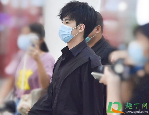 机场跟拍算私生吗(机场算私生吗)