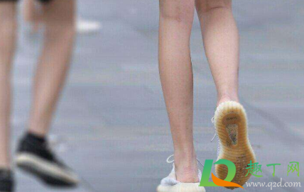 脚肥穿鞋子容易变形怎么办(穿鞋子显得脚肥怎么办)