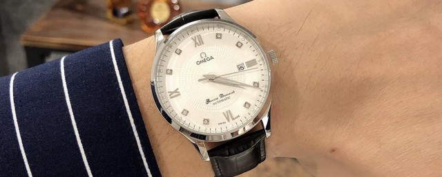 自动机械表是怎么上弦的?(自动机械表怎样上弦)