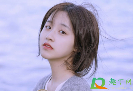 电发和烫发哪个更持久(哪种烫发更持久)