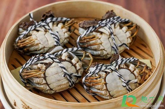 螃蟹是正面蒸还是反面蒸(螃蟹背面蒸还是反面蒸)