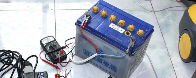 电池补充液的成分是什么(电池补充液属于什么类别)